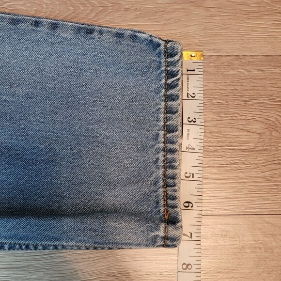 VTG Levi's Jeans Size 33x34 Measures 30x33 550 Relaxed Fit Y2K - Picture 9 of 9